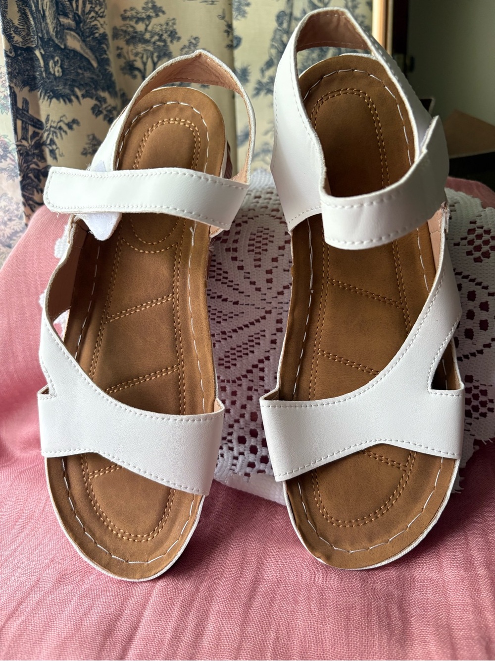 White Women's Comfort Sandals